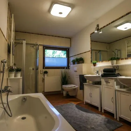 Schoene Aussicht Am Rothaarsteig باد لاسفه